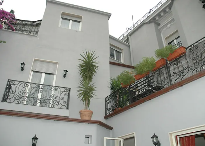 Margherita Hotel 3*