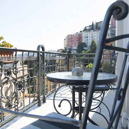 Margherita Hotel Nápoles